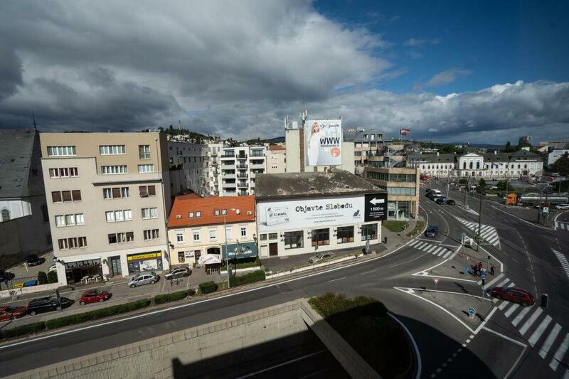 Old Town Luxury Apartment In Heart Of ブラチスラヴァ エクステリア 写真